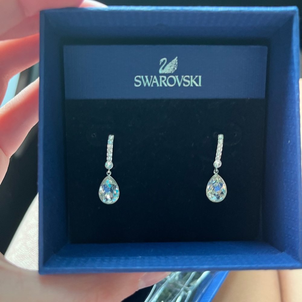 Swarovski jewlrey